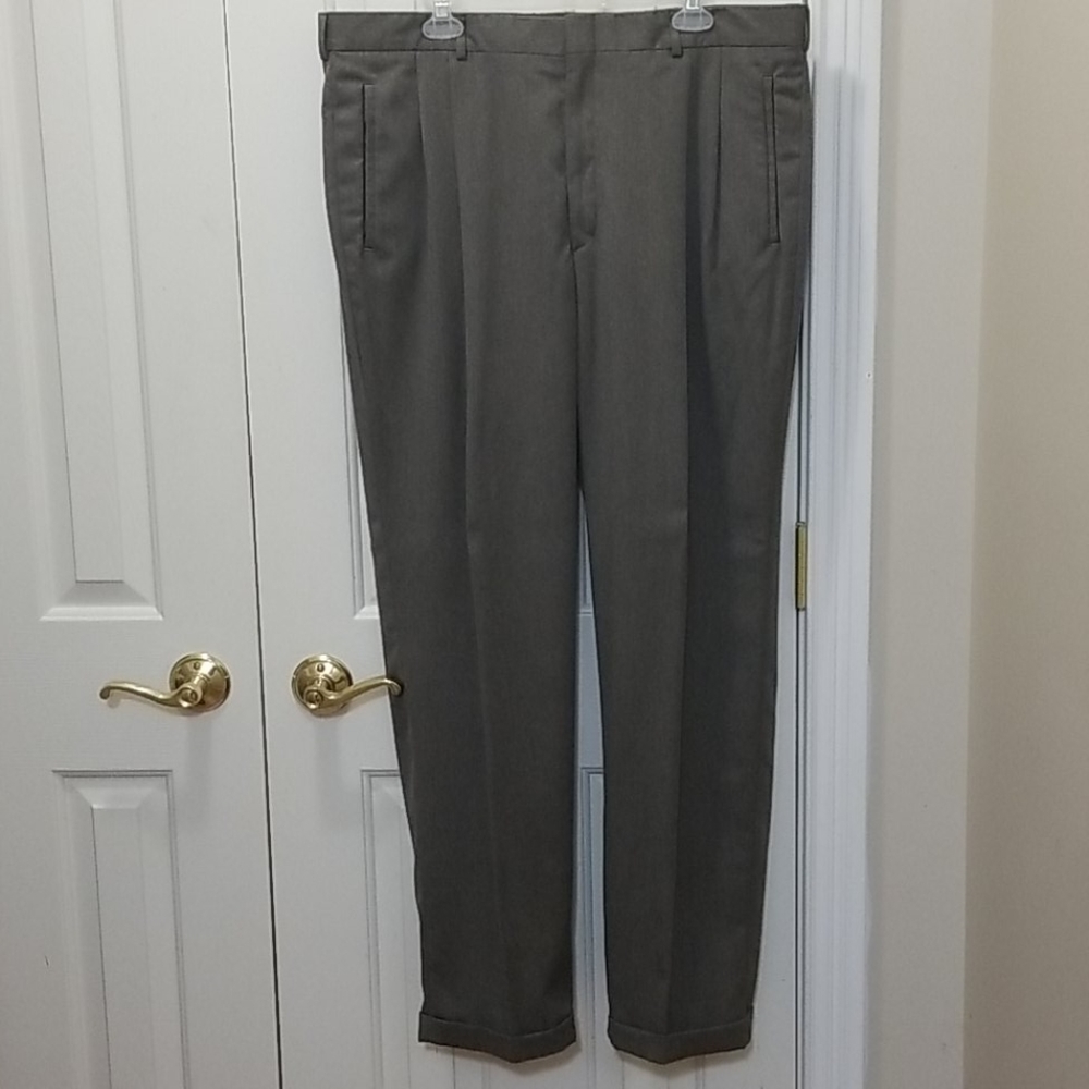 3/$15 Savane dress pants sz 40x32